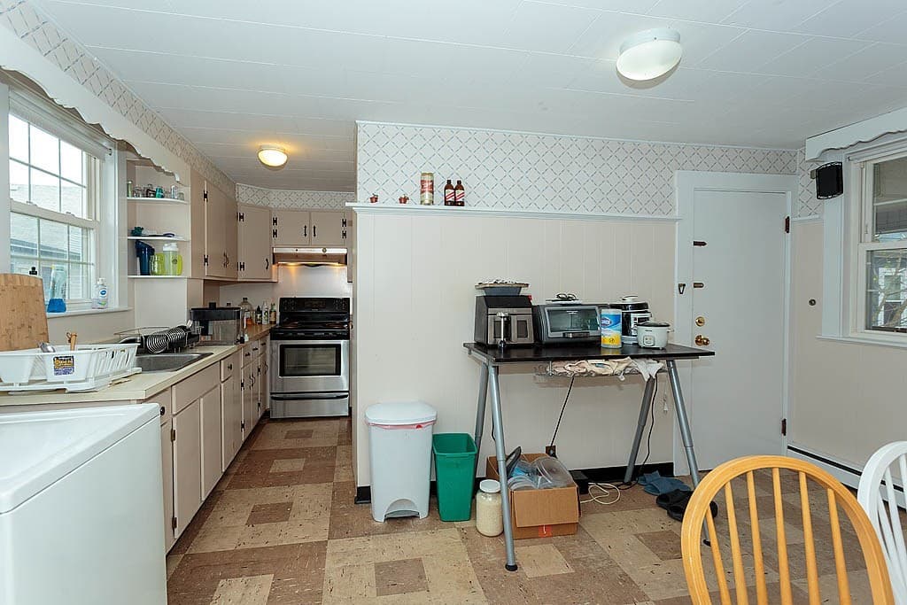 2 Family - 2 Units Up/Down at 72 College Ave, Medford MA 02155, photo 20 of 31