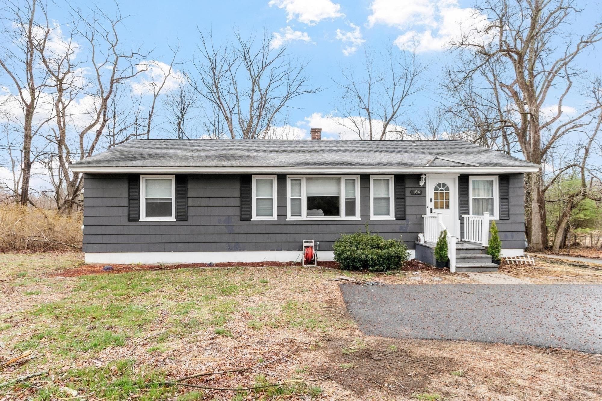 Single Family Residence at 184 Fitchburg Rd, Townsend MA 01469, Townsend, photo 5 of 28