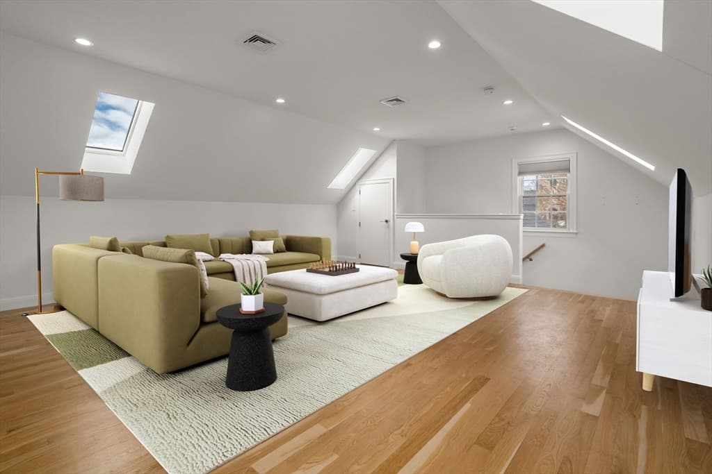 Condominium at 202 Washington Street # A, Wellesley MA 02481, photo 2 of 9