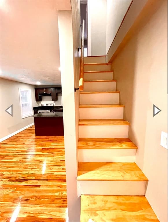 58 Laighton St, Lynn MA 01902 photo 3
