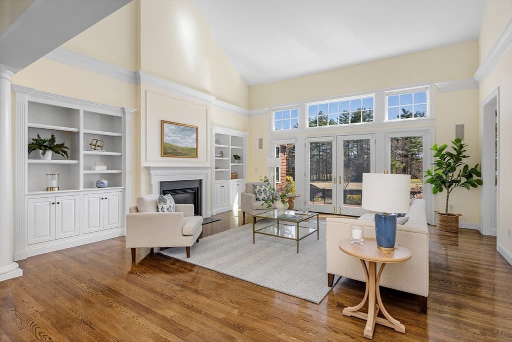 Single Family Residence at 71 Clubhouse Drive # 71, Hingham MA 02043, photo 4 of 32