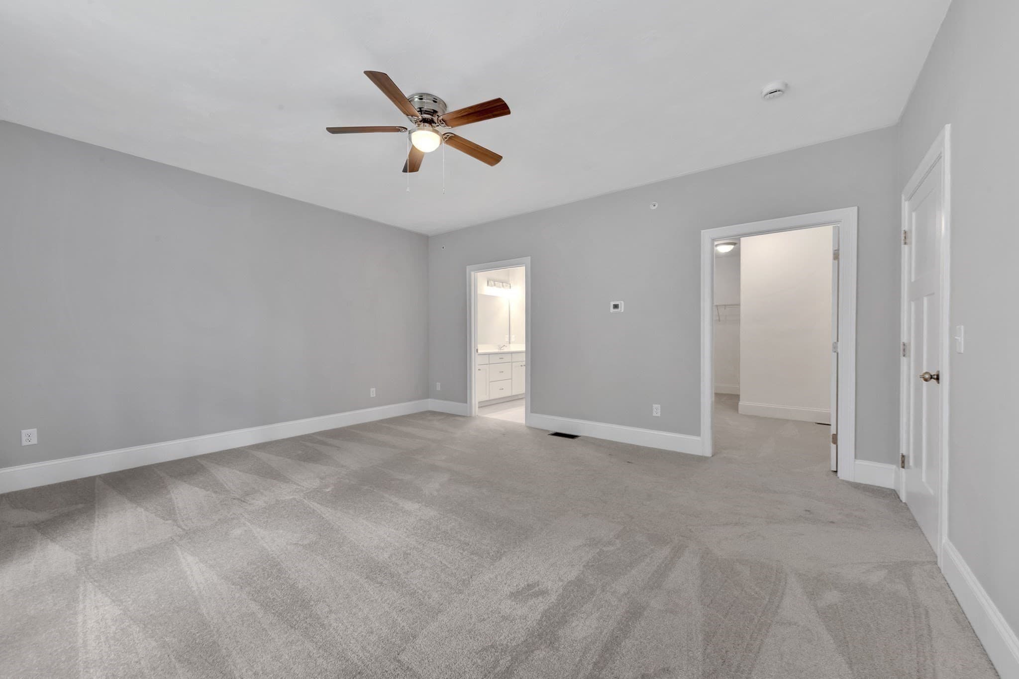 Condominium at 7 Boot Shop Road # 7, Upton MA 01568, photo 23 of 41