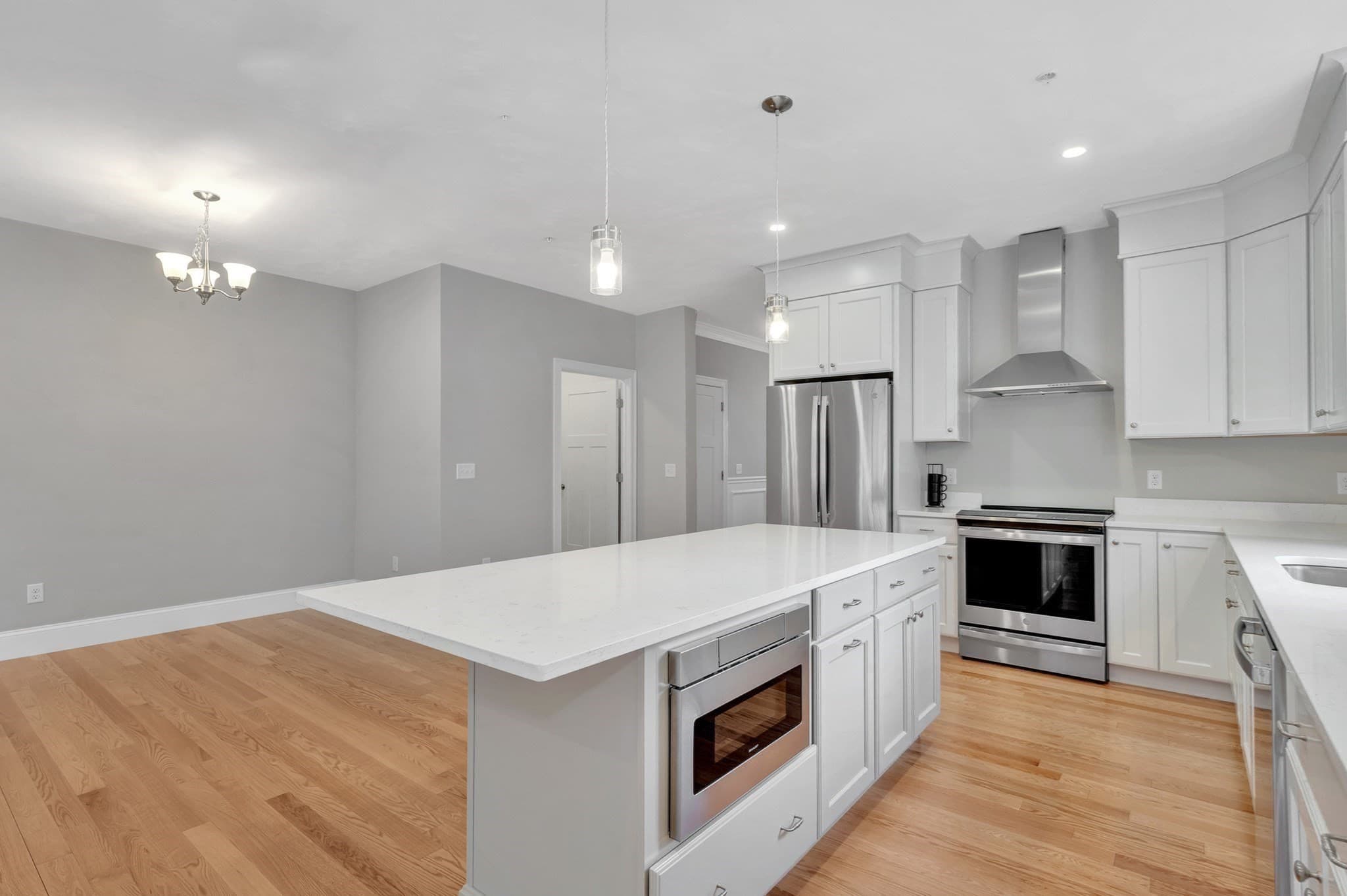 Condominium at 7 Boot Shop Road # 7, Upton MA 01568, photo 20 of 41