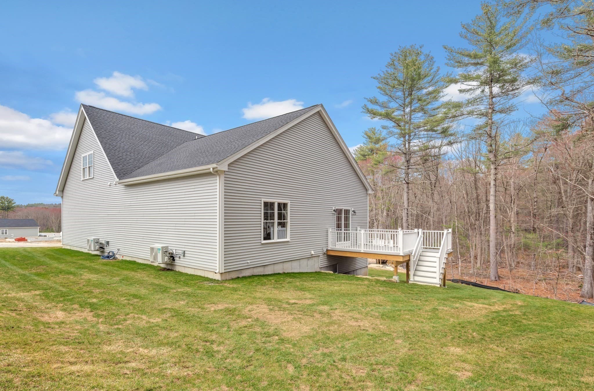 Condominium at 7 Boot Shop Road # 7, Upton MA 01568, photo 37 of 41