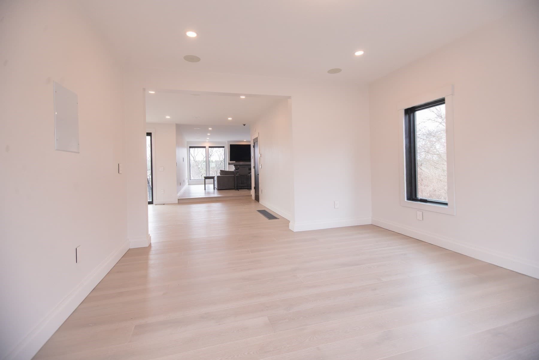 Single Family Residence at 12 Gianna Drive, Saugus MA 01906, Saugus, photo 13 of 42