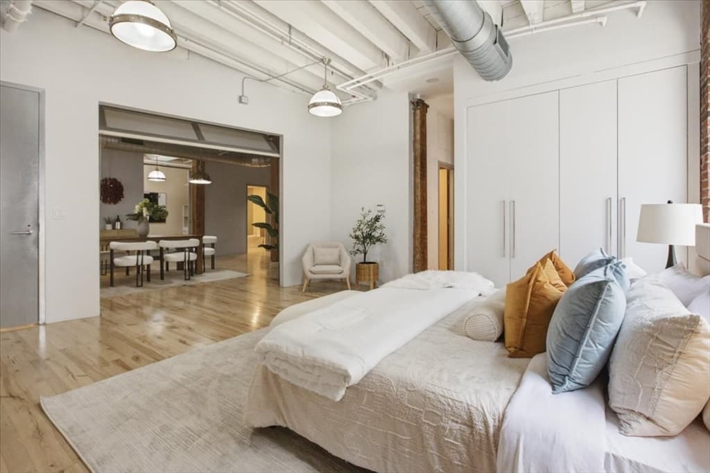 Condominium at 111 Beach St # 3E, Boston MA 02111, photo 23 of 40