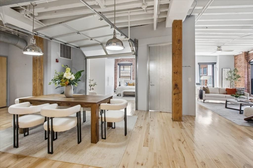 Condominium at 111 Beach St # 3E, Boston MA 02111, photo 13 of 40