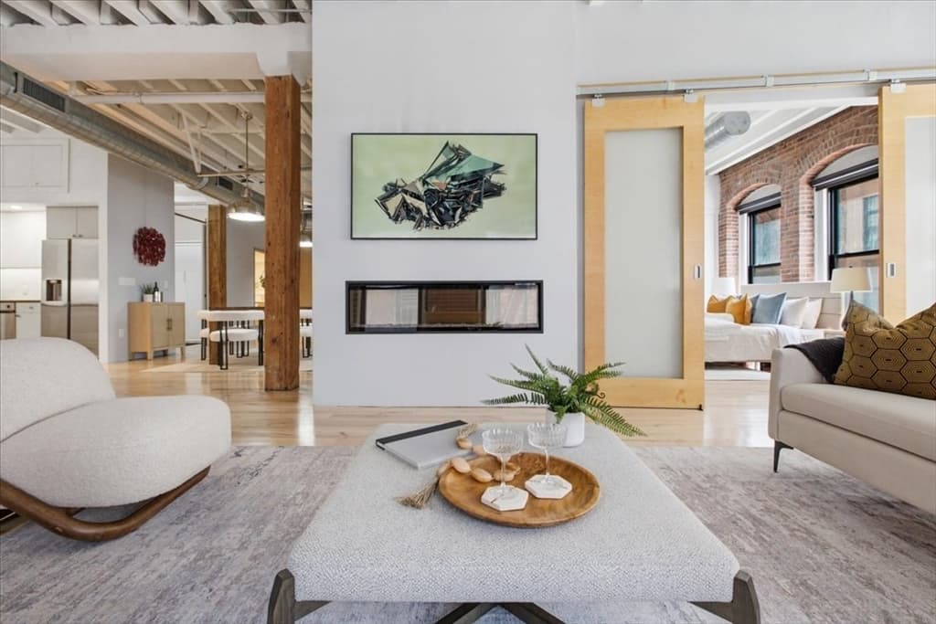 Condominium at 111 Beach St # 3E, Boston MA 02111, photo 20 of 40