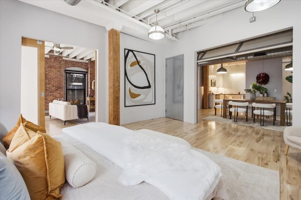 Condominium at 111 Beach St # 3E, Boston MA 02111, photo 24 of 40