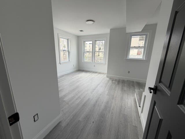 Duplex at 7 Parkway St, Boston MA 02124, Boston, photo 32 of 39