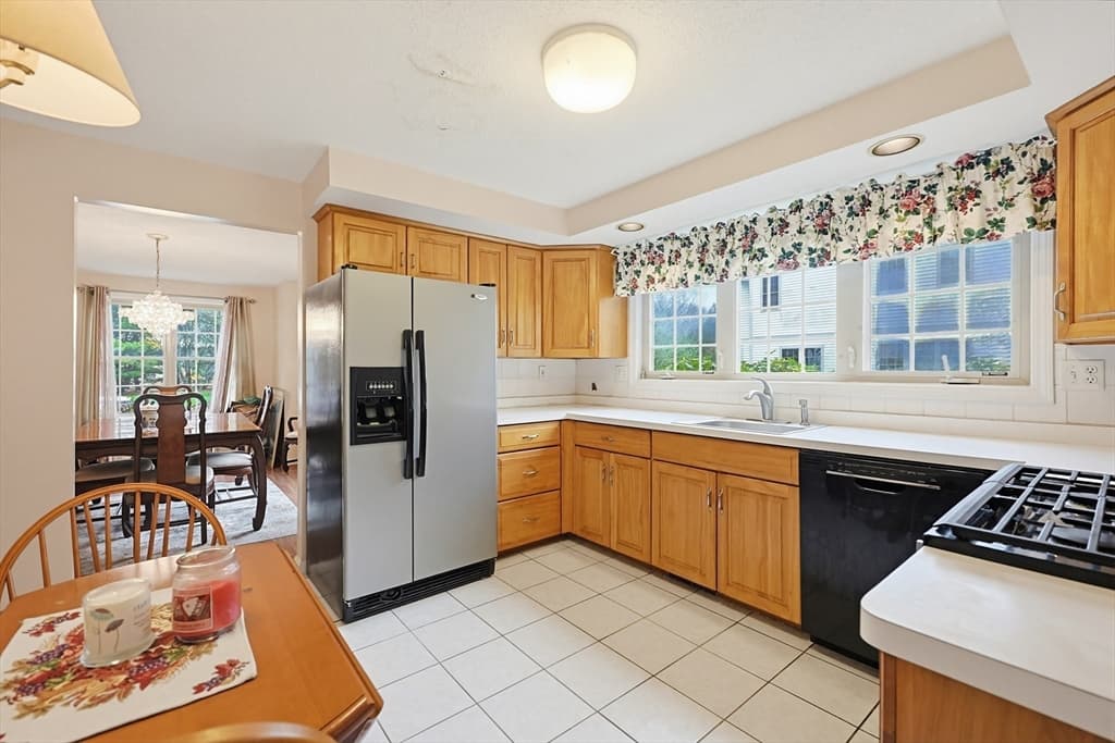 Condominium at 3301 Maple Brook Road # 3301, Bellingham MA 02019, photo 11 of 33