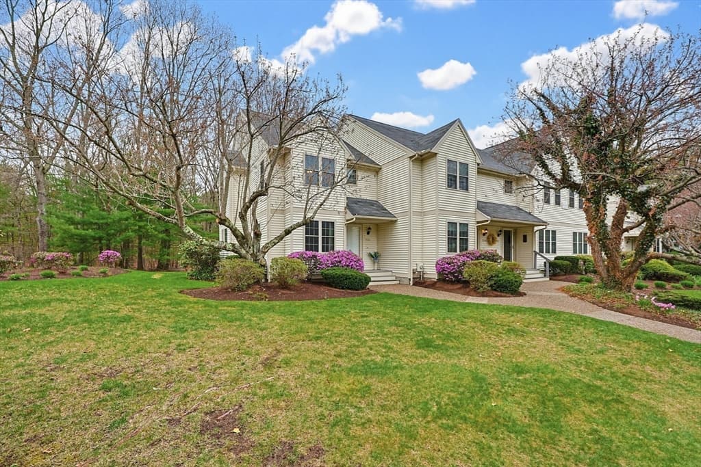 Condominium at 3301 Maple Brook Road # 3301, Bellingham MA 02019, photo 29 of 33