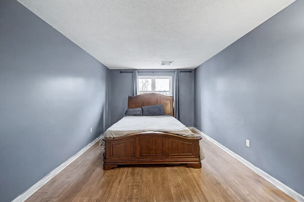 Condominium at 35 Longworth Avenue # 12, Brockton MA 02301, Brockton, photo 16 of 21