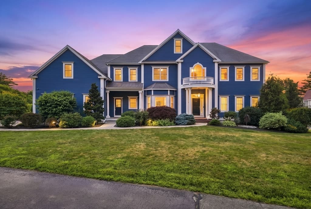 25 Collins Rd, Berlin MA 01503