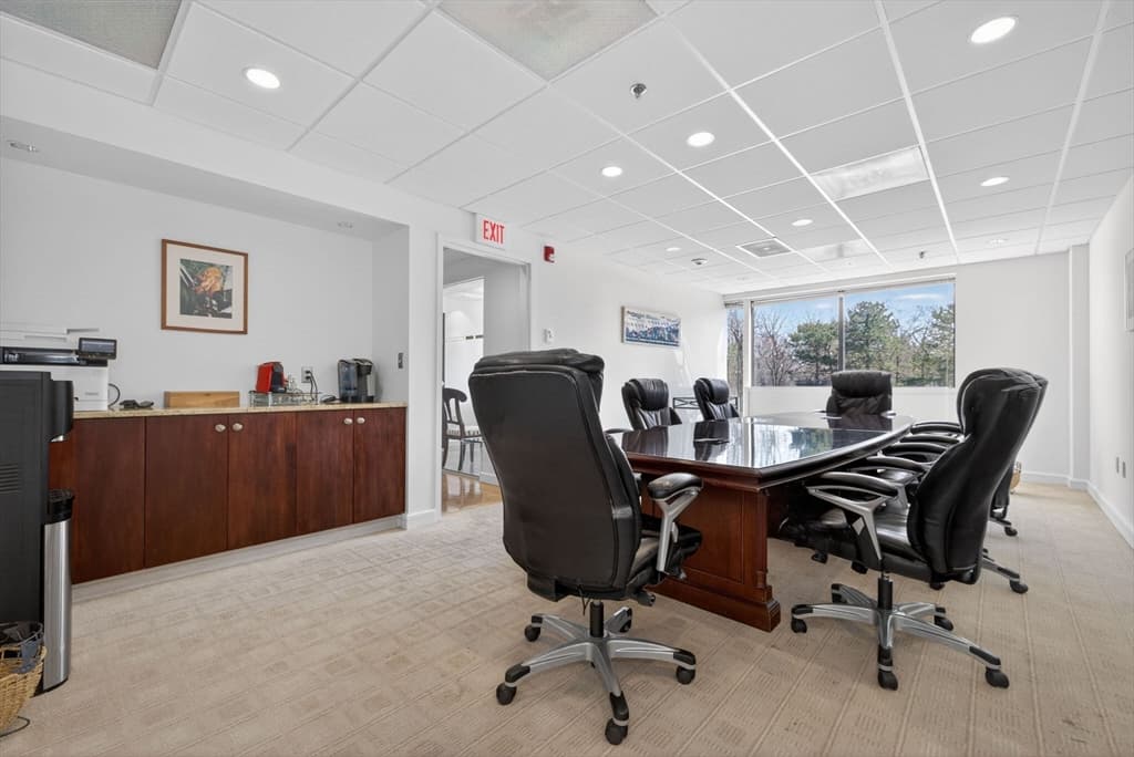 Commercial Sale at 450 Lexington St # 204, Newton MA 02466, Newton, photo 9 of 10