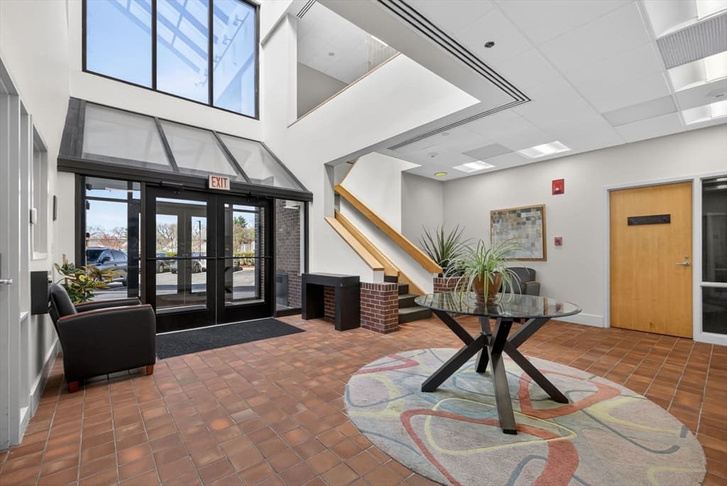 Commercial Sale at 450 Lexington St # 204, Newton MA 02466, Newton, photo 4 of 10