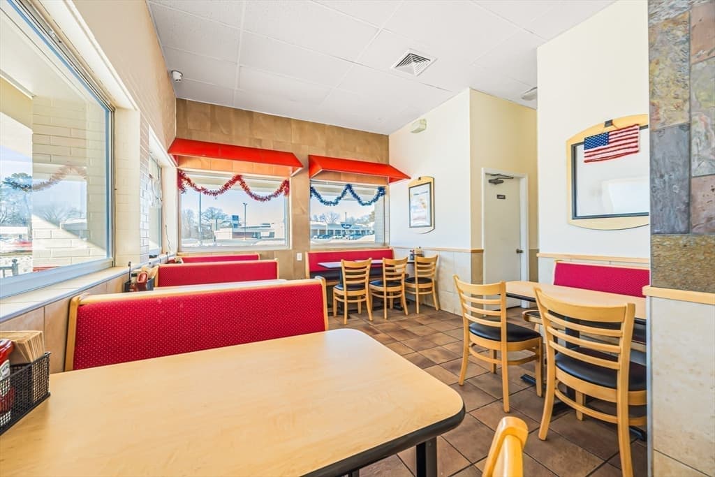 1535 Memorial Dr, Chicopee MA 01020 photo 13