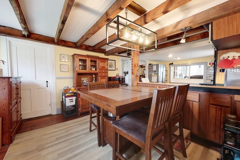 Single Family Residence at 90 Arbor St, Lunenburg MA 01462, photo 7 of 36