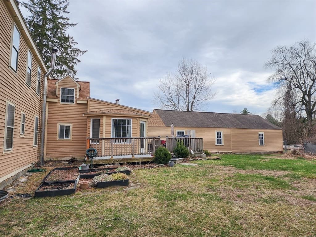 Single Family Residence at 90 Arbor St, Lunenburg MA 01462, photo 28 of 36