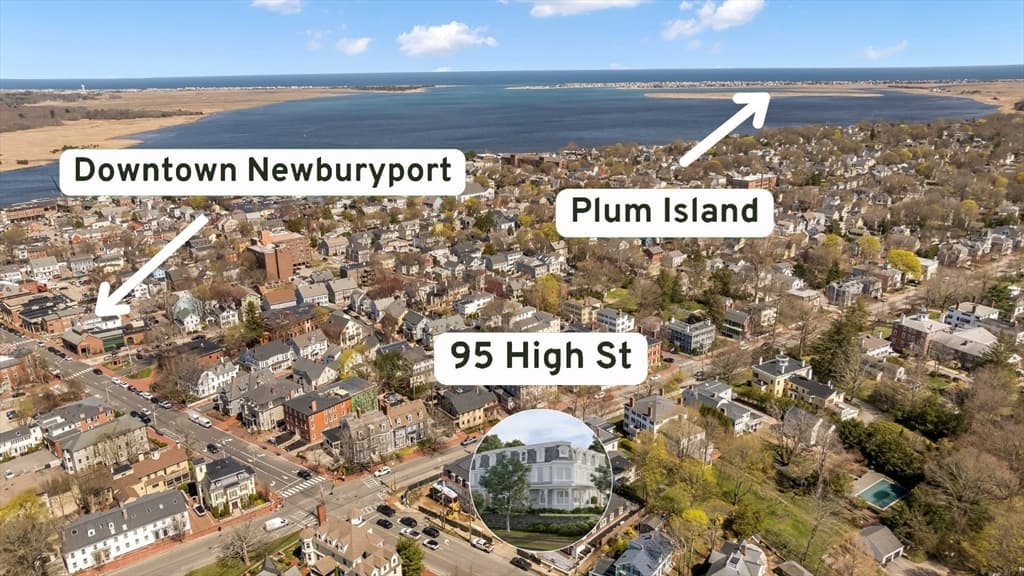 Condominium at 95 High St # 3, Newburyport MA 01950, photo 2 of 11