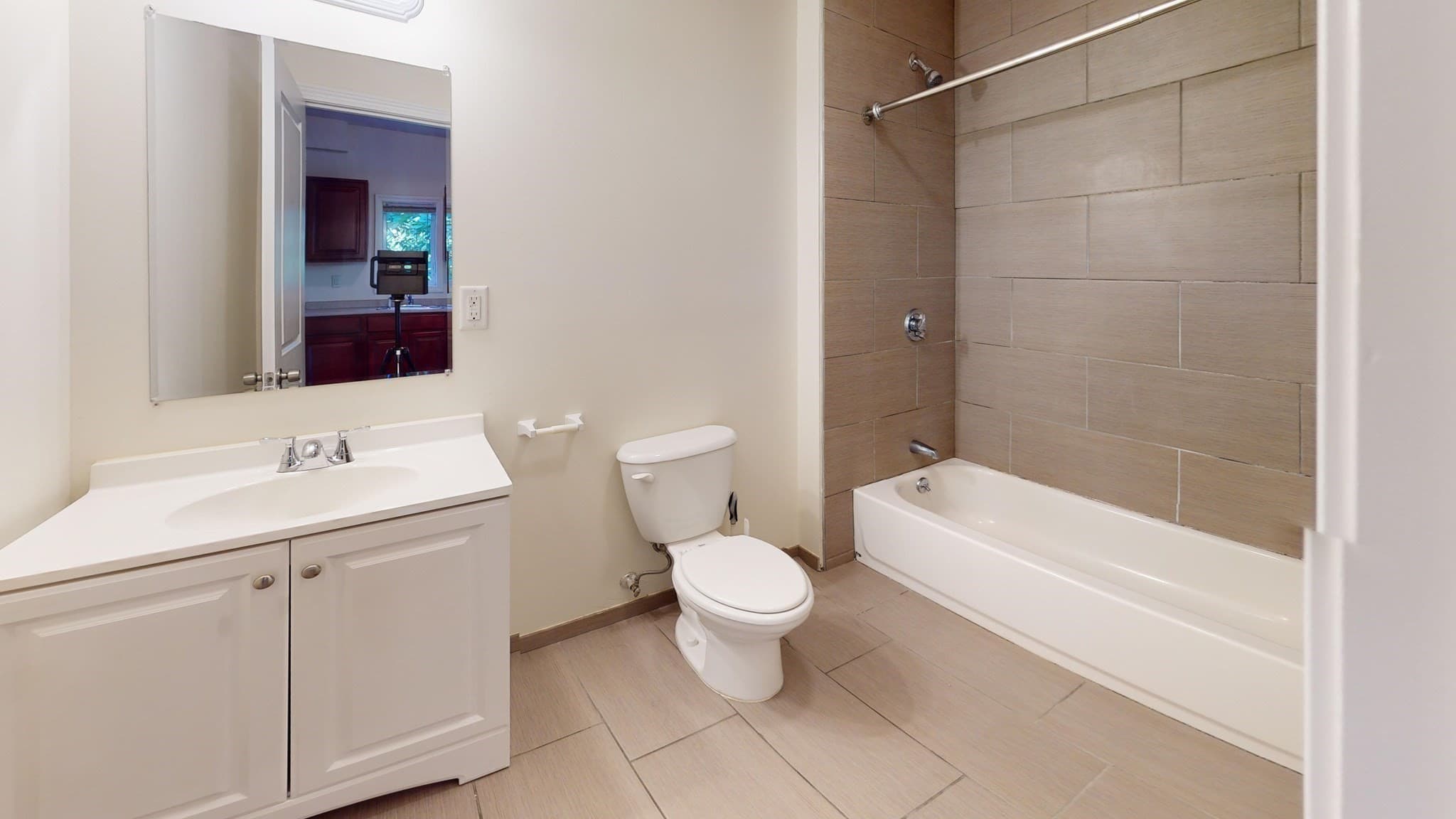 5-9 Family at 755-759 Truman Highway, Boston MA 02136, Boston, photo 12 of 12