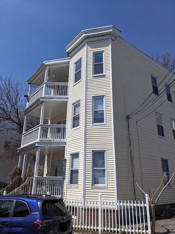 12 Knowlton Street # 12A, Somerville MA 02145