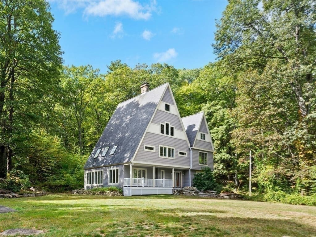 184 Old Bolton Rd, Stow MA 01775