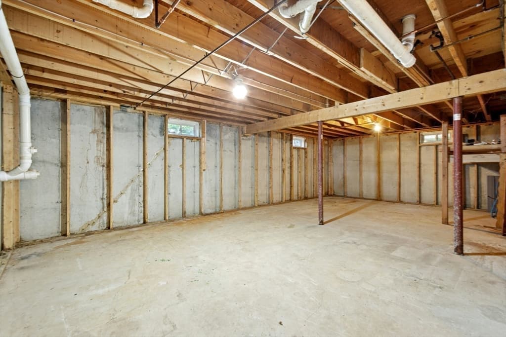 Single Family Residence at 184 Old Bolton Rd, Stow MA 01775, Stow, photo 34 of 39