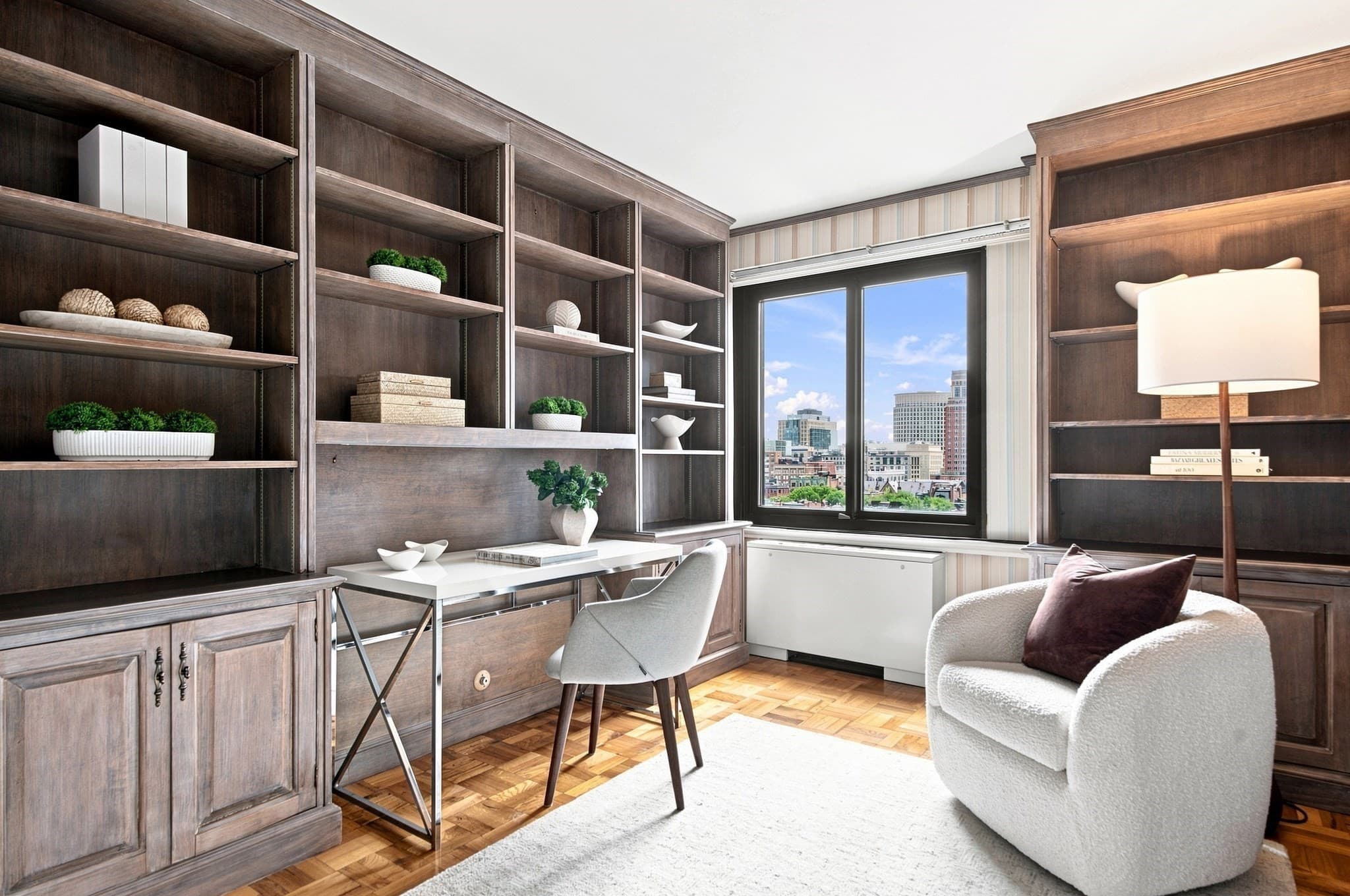 Condominium at 180 Beacon Street, Boston MA 02116, photo 27 of 42