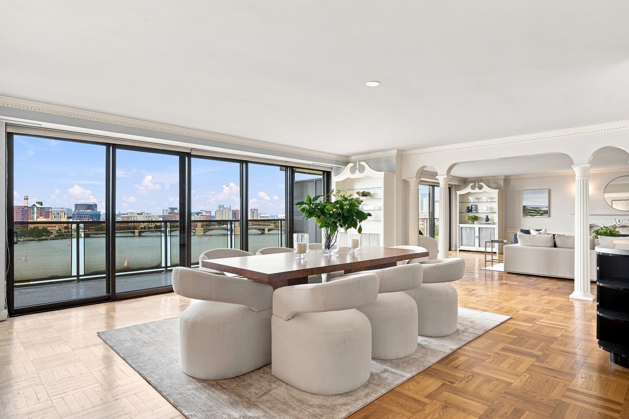 Condominium at 180 Beacon Street, Boston MA 02116, photo 12 of 42