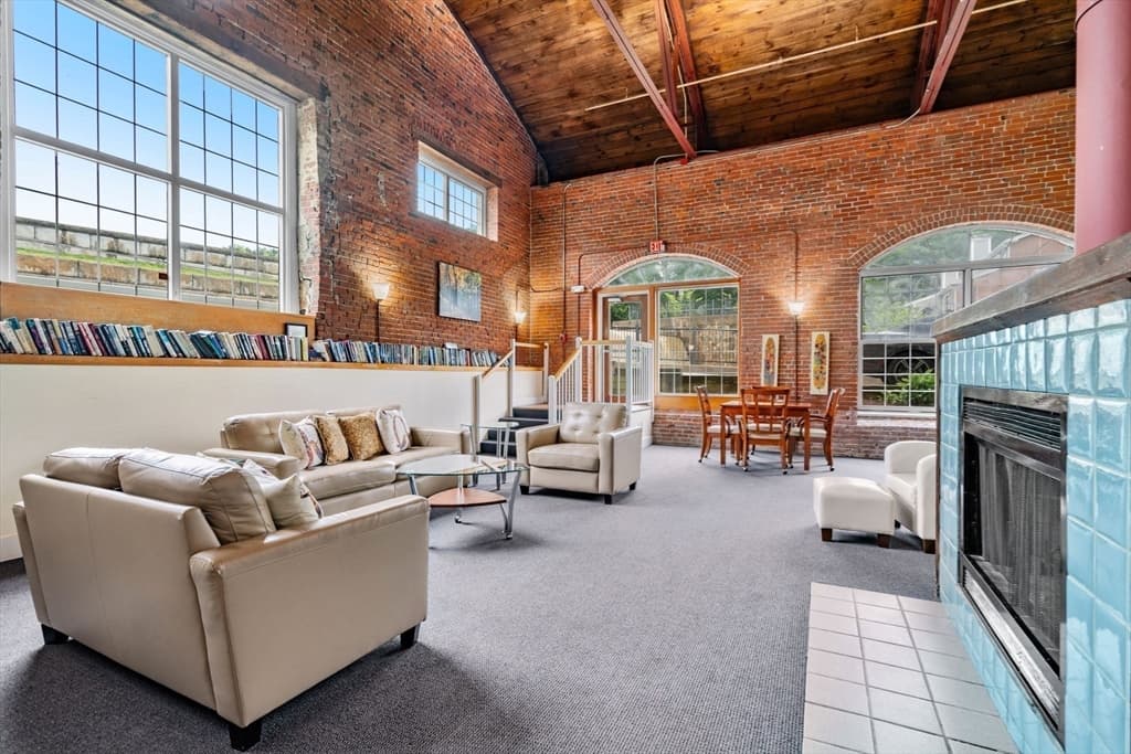 3 S Stone Mill Dr # 225, Dedham MA 02026