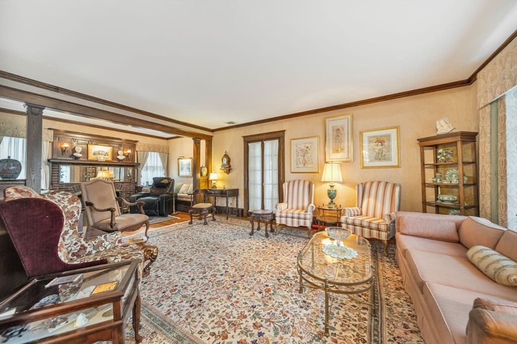 131 Fair Oaks Park, Needham MA 02492 photo 9