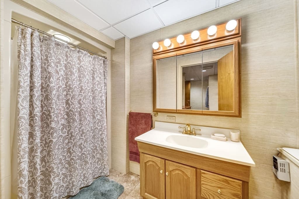 131 Fair Oaks Park, Needham MA 02492 photo 38
