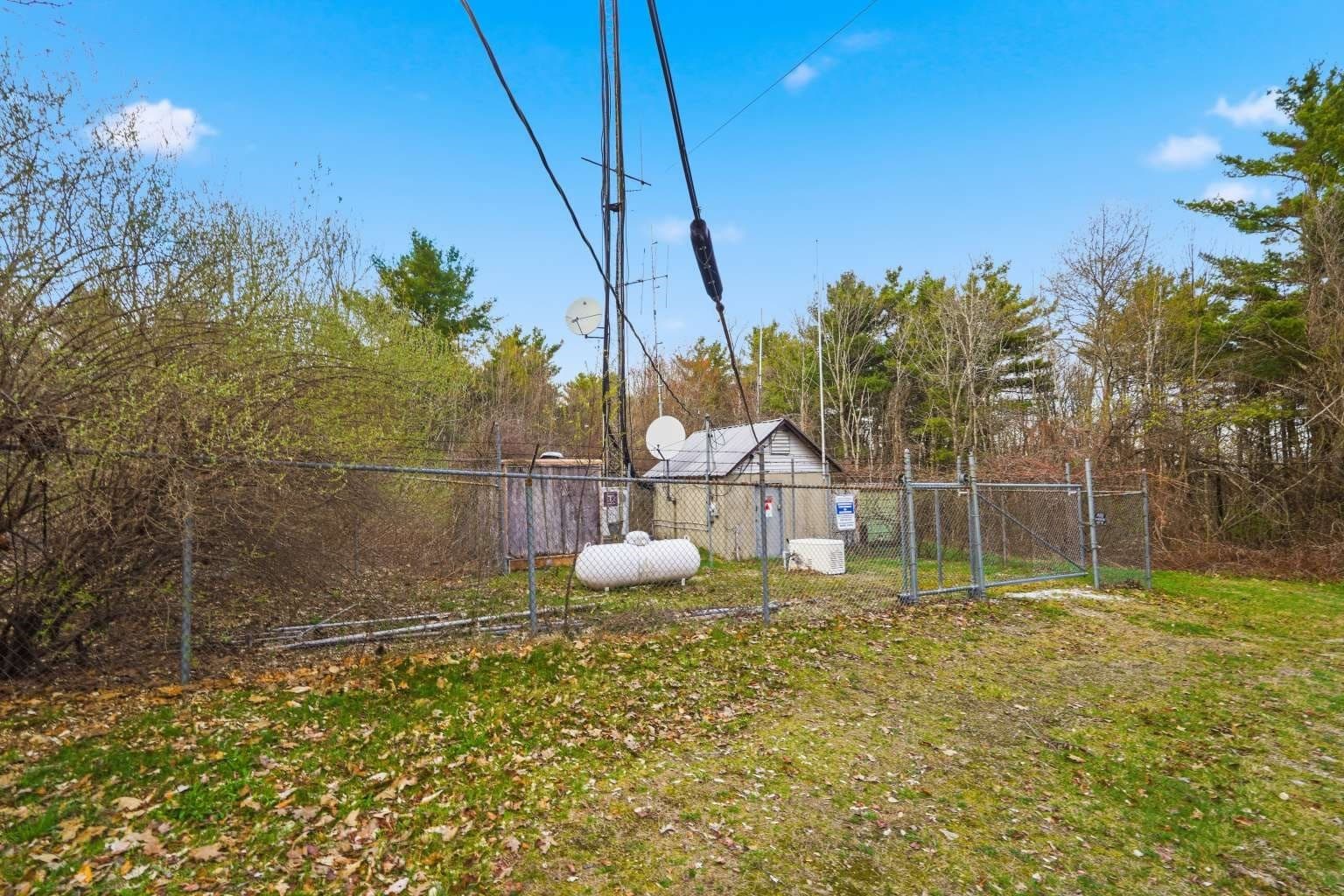 Residential at 465 Alpine Rd, Fitchburg MA 01420, Fitchburg, photo 9 of 10