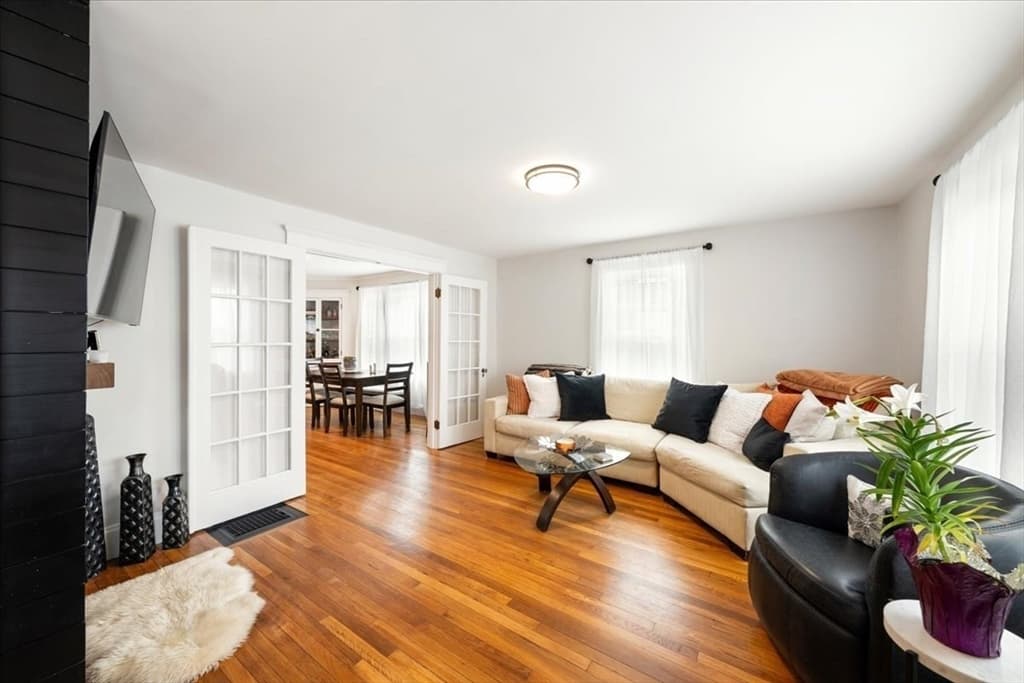Condominium at 7 Atherton Street # 1, Natick MA 01760, Natick, photo 3 of 30