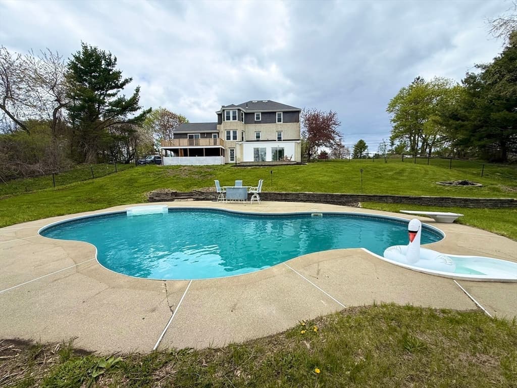 Single Family Residence at 15 Birch Hill Rd, West Brookfield MA 01585, West Brookfield, photo 3 of 41