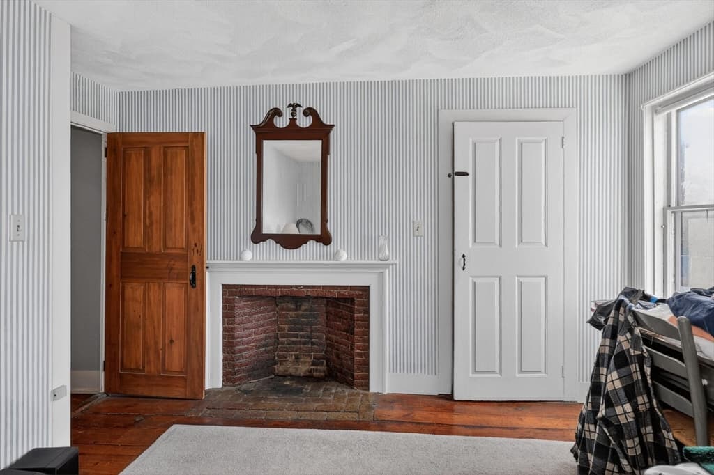 19 Ash St, Marlborough MA 01752 photo 26