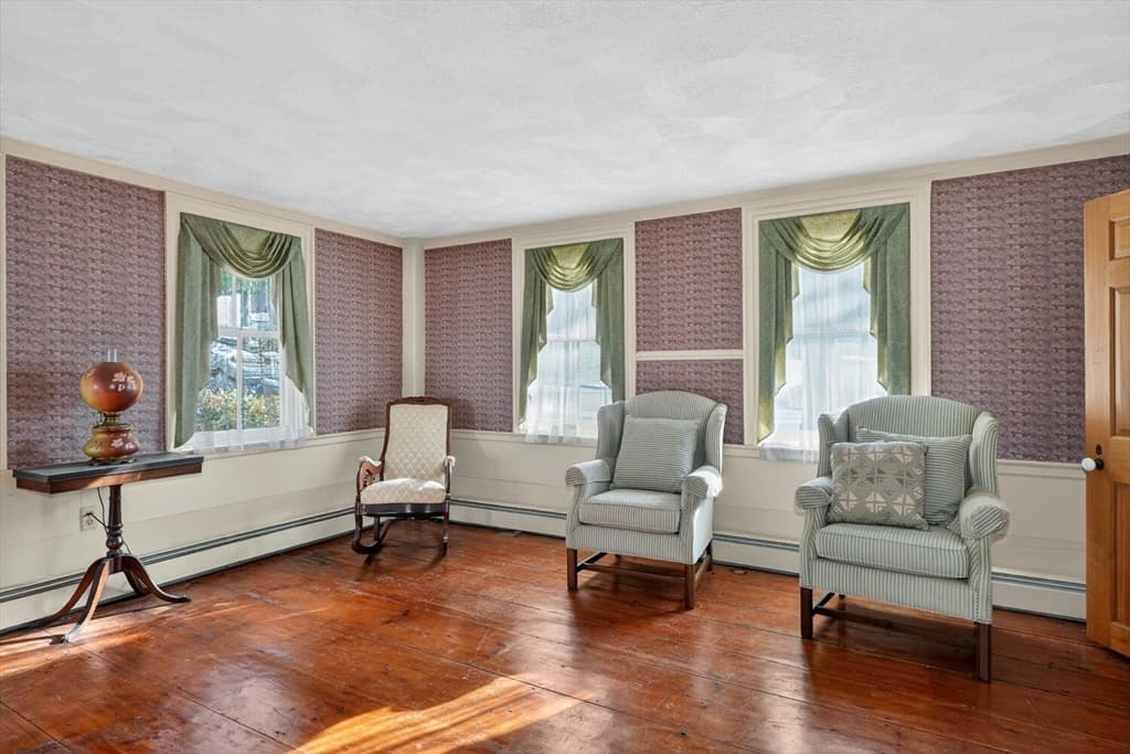 19 Ash St, Marlborough MA 01752 photo 7