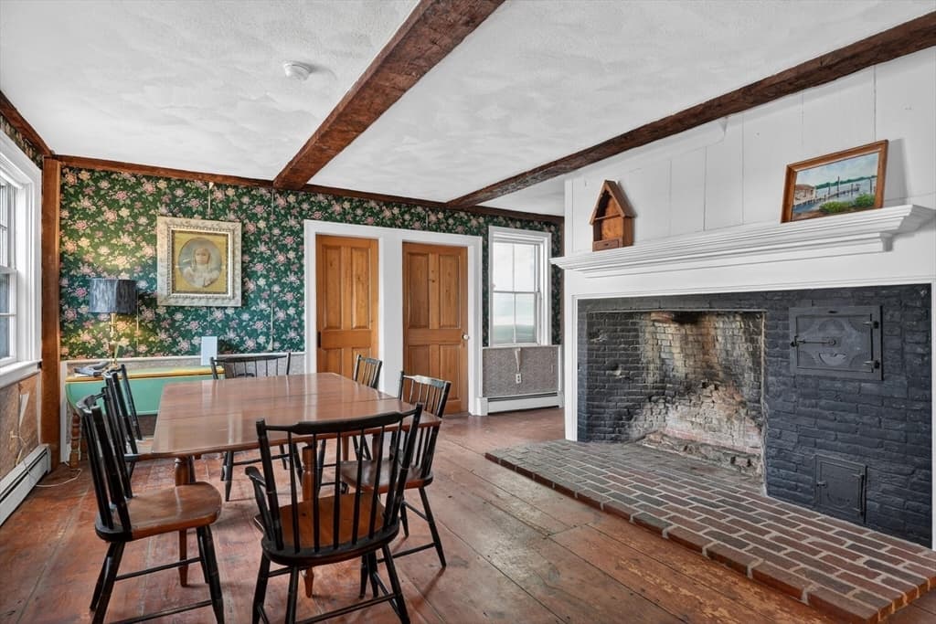 19 Ash St, Marlborough MA 01752 photo 5