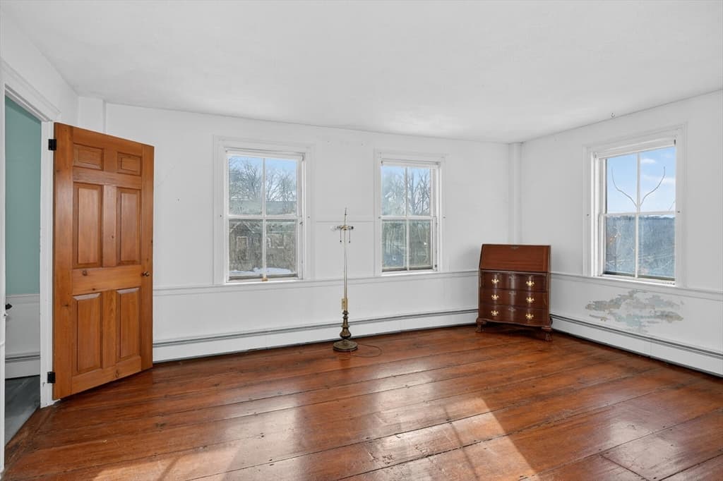 19 Ash St, Marlborough MA 01752 photo 24