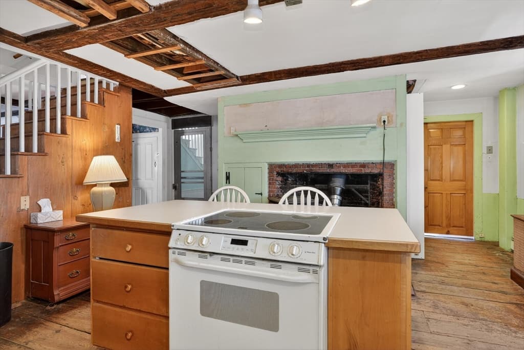 19 Ash St, Marlborough MA 01752 photo 10