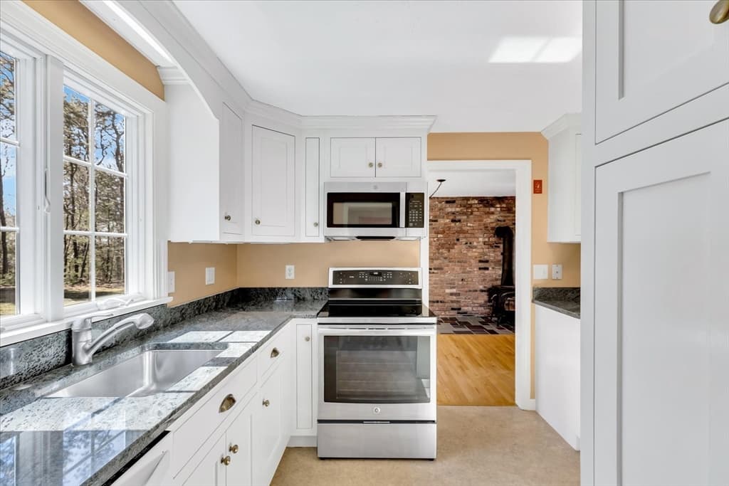 Single Family Residence at 265 Wings Neck Road, Bourne MA 02559, Bourne, photo 9 of 41