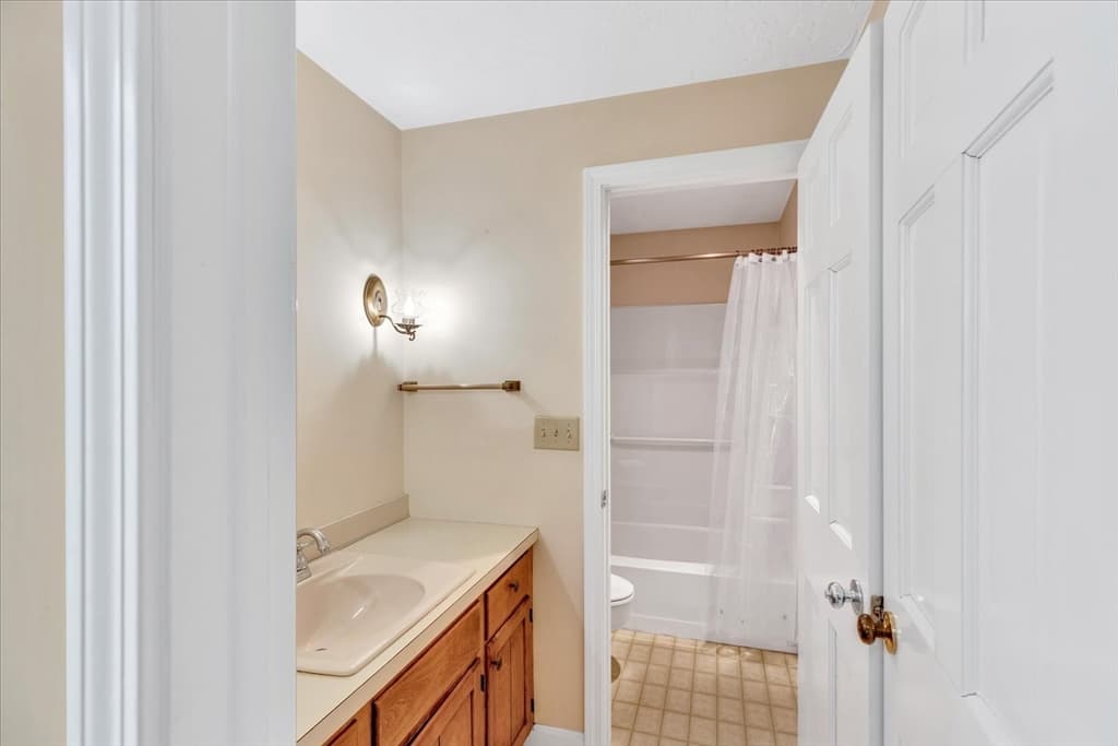 Single Family Residence at 265 Wings Neck Road, Bourne MA 02559, Bourne, photo 18 of 41