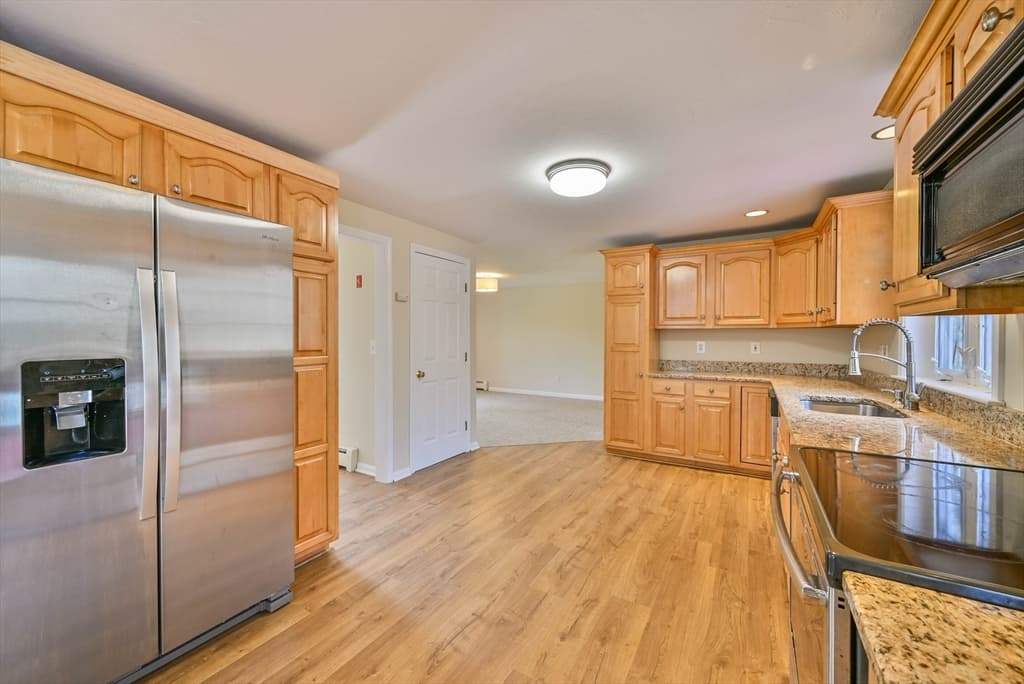 99 Smith Rd, Charlton MA 01507 photo 16