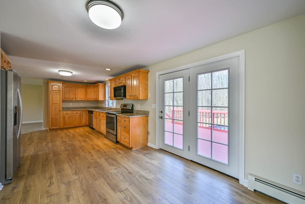 99 Smith Rd, Charlton MA 01507 photo 14
