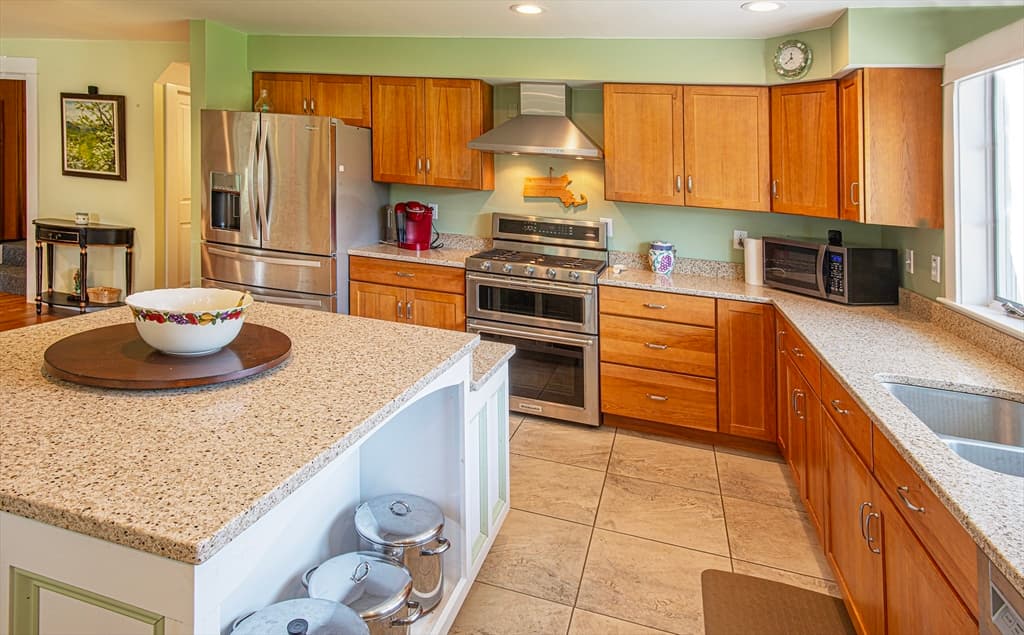 Single Family Residence at 136 Main Street, Hatfield MA 01038, photo 13 of 42