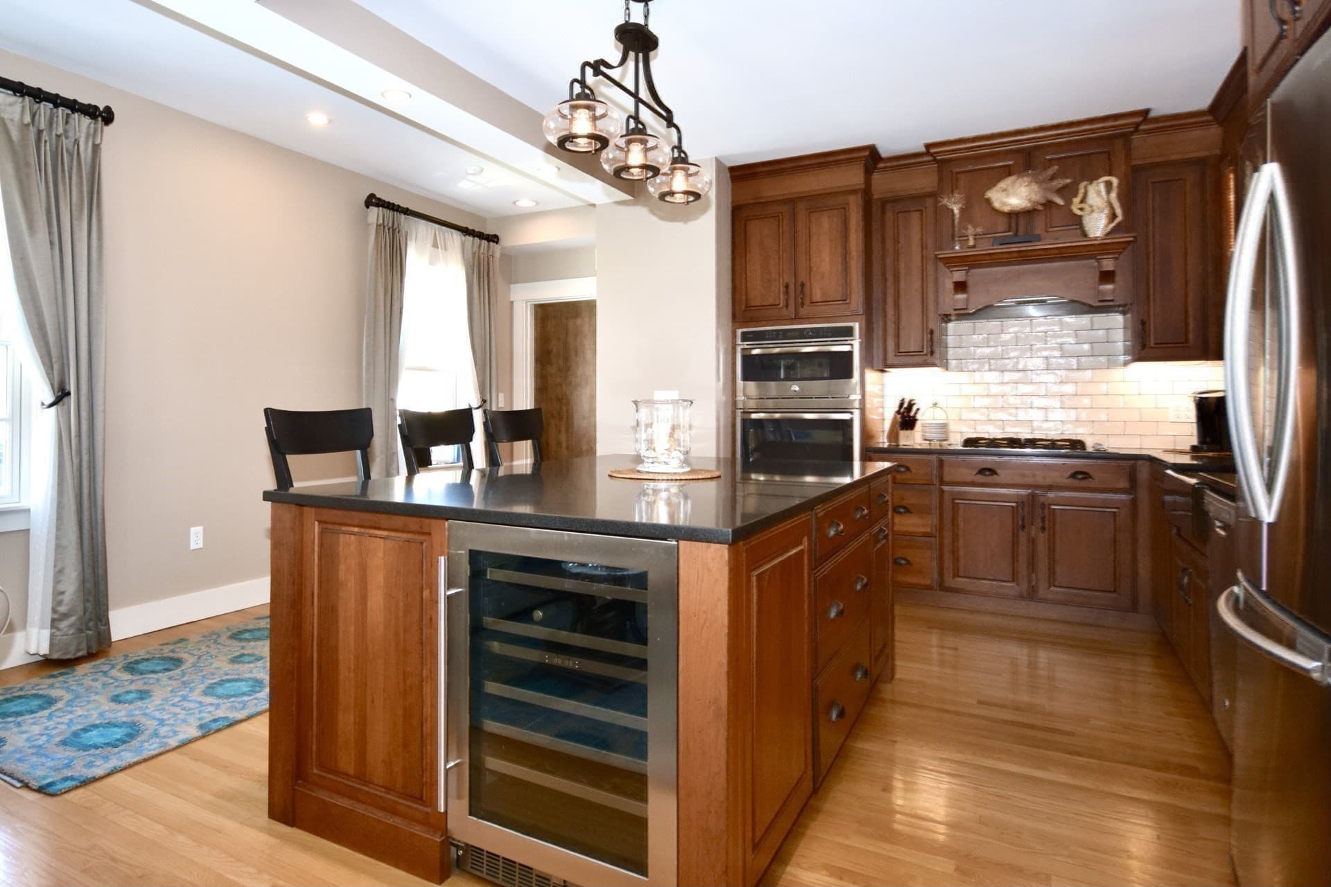 Condominium at 30 Centre Street # 2, New Bedford MA 02740, New Bedford, photo 3 of 25