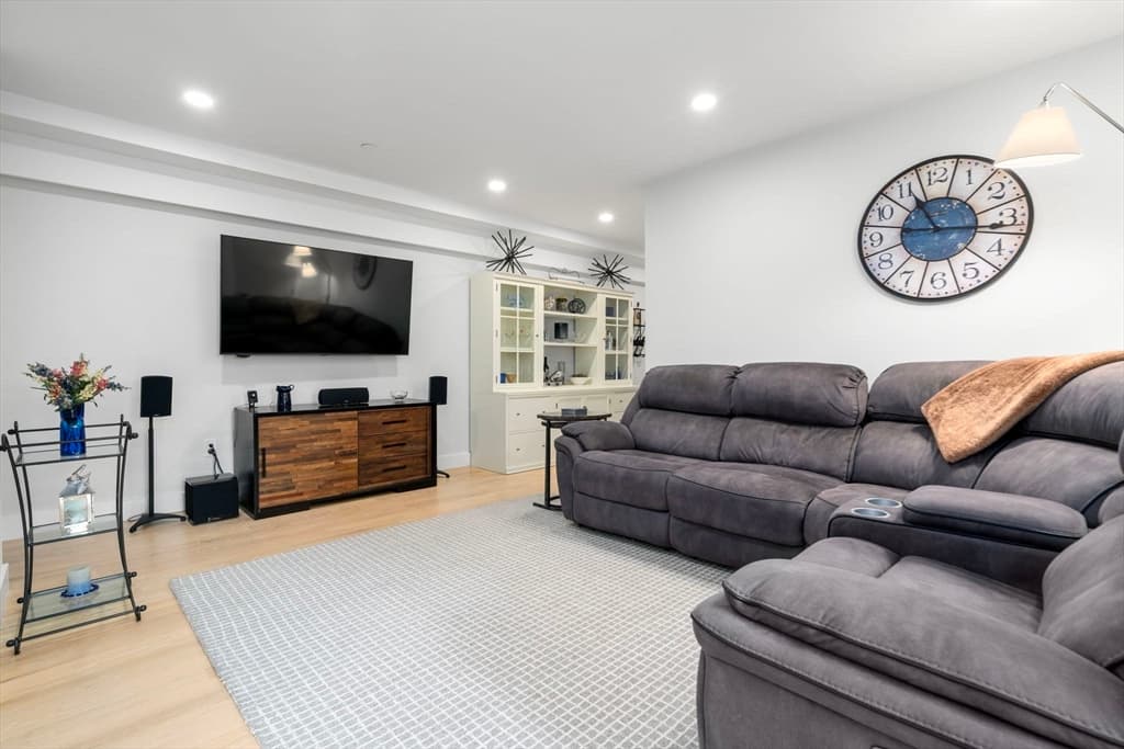 Condominium at 1069 Washington Street # 2, Boston MA 02124, Boston, photo 7 of 15