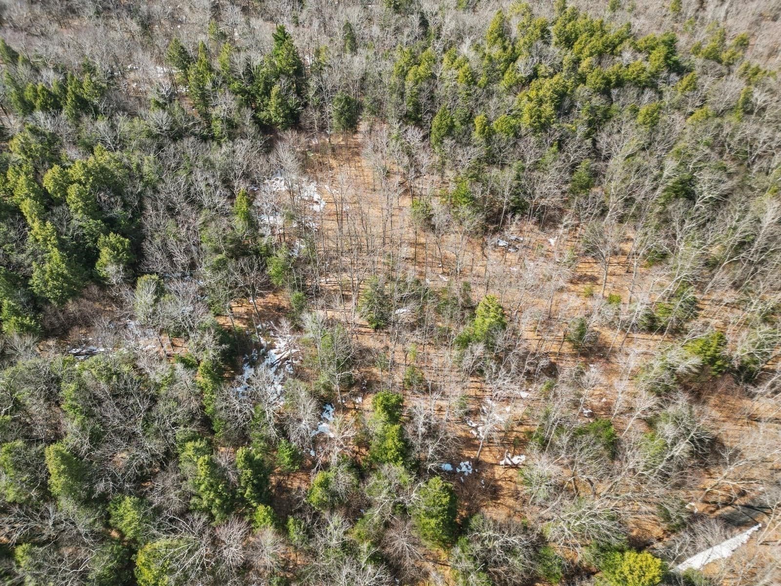 Residential at 8 Hemlock Rd, Tyringham MA 01264, photo 17 of 17