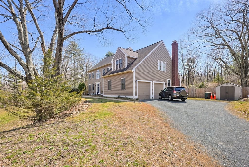 Single Family Residence at 107 Mill St, Franklin MA 02038, photo 36 of 37